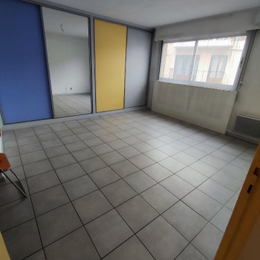 Fonds et murs commerciaux a vendre Gap 05000 Hautes-Alpes 150 m2  248000 euros