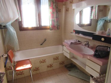 Appartement a vendre Guillestre 05600 Hautes-Alpes 130 m2 5 pièces 275000 euros