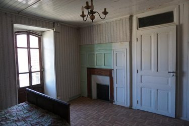 Maison a vendre Lacapelle-Marival 46120 Lot 111 m2 6 pièces 53000 euros
