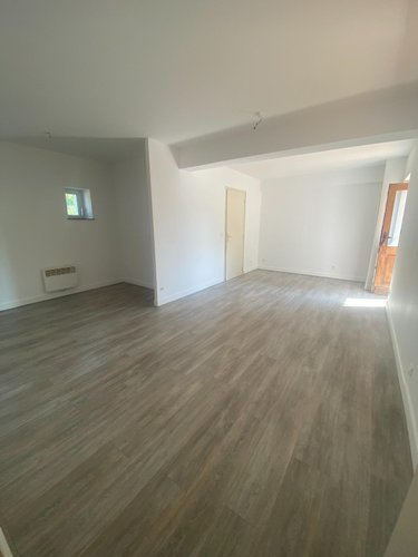 Location appartement Ivry-la-Bataille 27540 Eure 63 m2 2 pièces 598 euros
