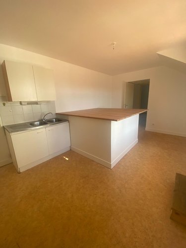 Location appartement Ivry-la-Bataille 27540 Eure 63 m2 2 pièces 598 euros