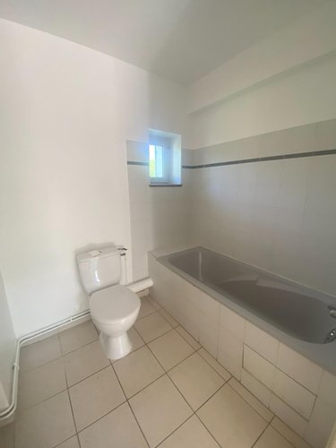 Location appartement Ivry-la-Bataille 27540 Eure 63 m2 2 pièces 598 euros