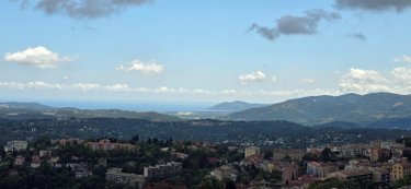 Appartement a vendre Grasse 06130 Alpes-Maritimes 77 m2 3 pièces 220000 euros