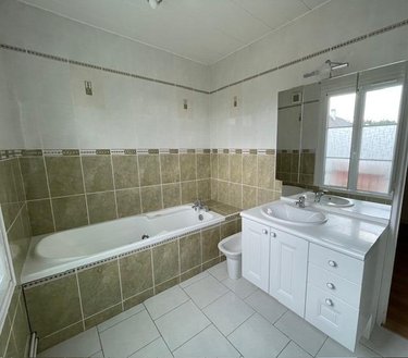 Maison a vendre Cesson 77240 Seine-et-Marne 154 m2 8 pièces 380000 euros