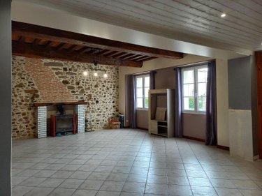 Maison a vendre Aubigny-les-Clouzeaux 85430 Vendée 223 m2 8 pièces 195000 euros