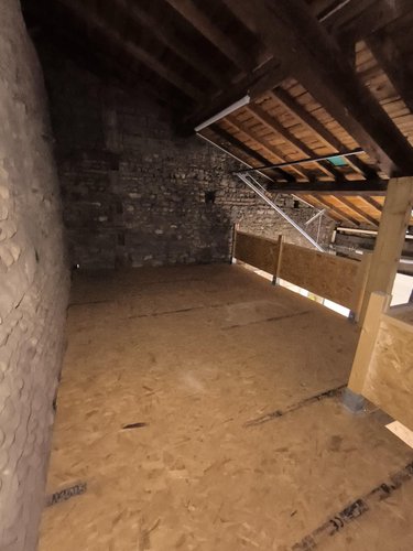 Location fonds et murs commerciaux Bourg-en-Bresse 01000 Ain  700 euros