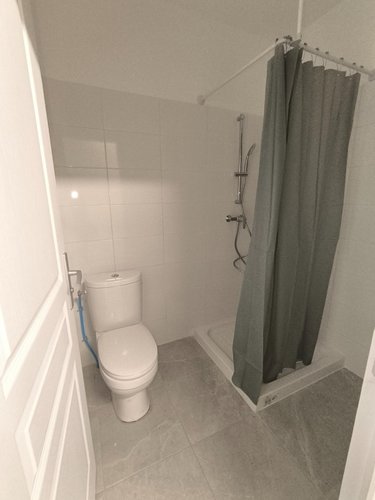 Location fonds et murs commerciaux Bourg-en-Bresse 01000 Ain  900 euros