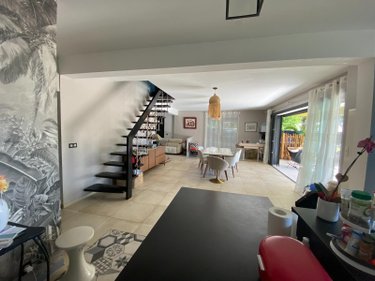 Maison a vendre Saint-Paul 97460 Réunion 280 m2 9 pièces 1350000 euros