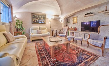 Maison a vendre Saint-Raphaël 83700 Var 170 m2 6 pièces 975200 euros