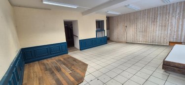 Location fonds et murs commerciaux La-Ferté-Bernard 72400 Sarthe 107 m2  700 euros