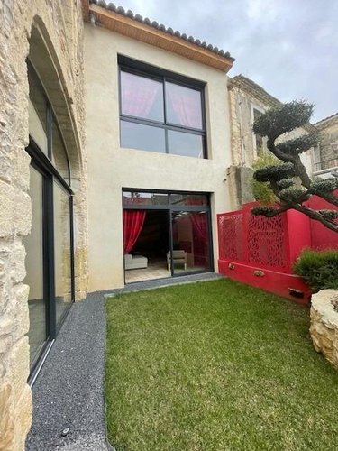 propriete a vendre Vergèze 30310 Gard 450 m2 9 pièces 1395000 euros