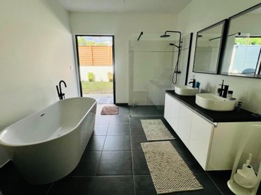 Maison a vendre Saint-Gilles-les-Bains 97434 Réunion 212 m2 5 pièces 936000 euros