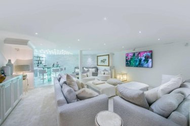 Maison a vendre La Perrière 73120 Savoie 468 m2 12 pièces 14935000 euros