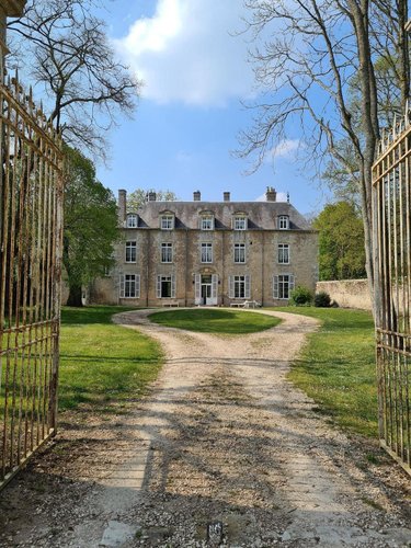 propriete a vendre Fay-aux-Loges 45450 Loiret 671 m2 17 pièces 883150 euros