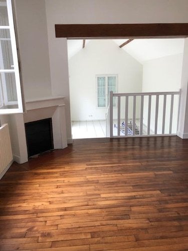 Location maison Saint-Cyr-sur-Loire 37540 Indre-et-Loire 114 m2 4 pièces 1500 euros