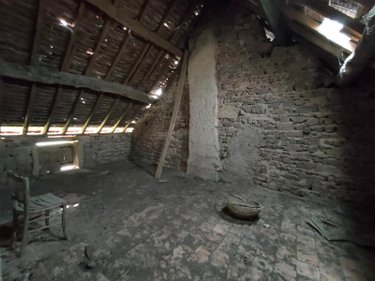 propriete a vendre Gibles 71800 Saône-et-Loire 90 m2  109000 euros