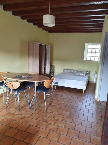 Location appartement La-Ferté-Bernard 72400 Sarthe 30 m2 1 pièce 320 euros