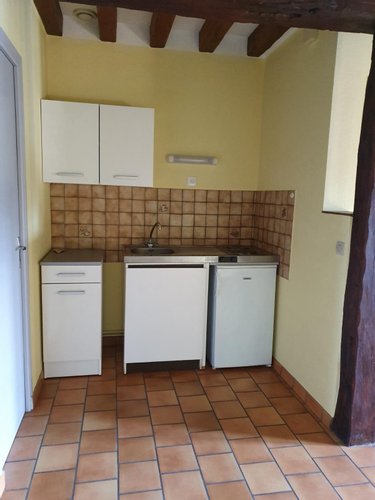 Location appartement La-Ferté-Bernard 72400 Sarthe 30 m2 1 pièce 320 euros
