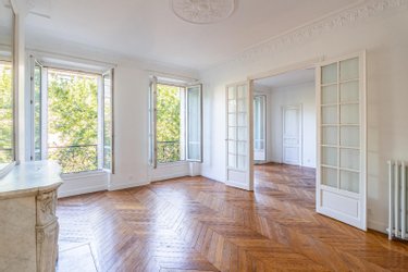 Appartement a vendre Paris 7e arrondissement 75007 Paris 130 m2 5 pièces 1850000 euros