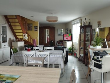 Appartement a vendre Ploumagoar 22970 Côtes-d'Armor 87 m2 3 pièces 137865 euros