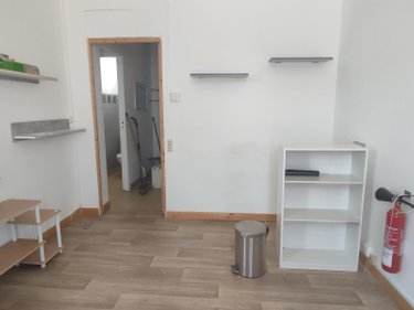 Location fonds et murs commerciaux Le Grand-Quevilly 76120 Seine-Maritime 44 m2  750 euros