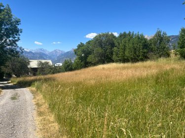 Terrain a batir a vendre Risoul 05600 Hautes-Alpes 532 m2  104000 euros