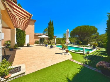 Maison a vendre Saint-Raphaël 83700 Var 205 m2 8 pièces 949000 euros