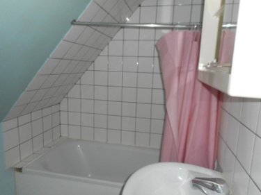 Location appartement Condé-en-Normandie 14110 Calvados 26 m2 2 pièces 290 euros