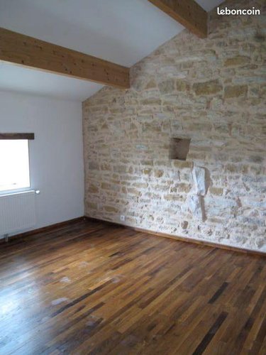 Location maison Bray 71250 Saône-et-Loire 125 m2 5 pièces 890 euros