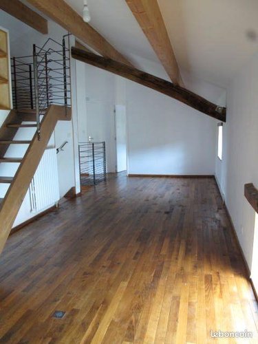 Location maison Bray 71250 Saône-et-Loire 125 m2 5 pièces 890 euros