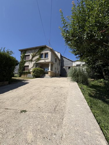 Immeuble a vendre Wadelincourt 08200 Ardennes 127 m2  375000 euros