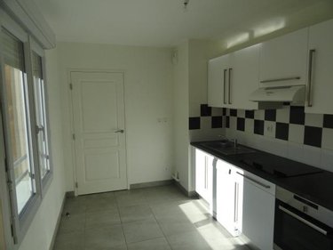 Location appartement Miribel 01700 Ain 84 m2 4 pièces 1201 euros
