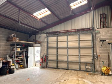 Fonds et murs commerciaux a vendre Bar-sur-Seine 10110 Aube 400 m2  264600 euros