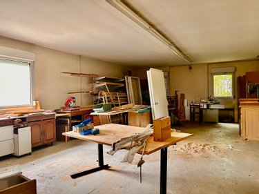 Fonds et murs commerciaux a vendre Bar-sur-Seine 10110 Aube 400 m2  245000 euros