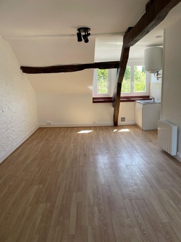 Location appartement Condé-en-Normandie 14110 Calvados 31 m2 1 pièce 300 euros