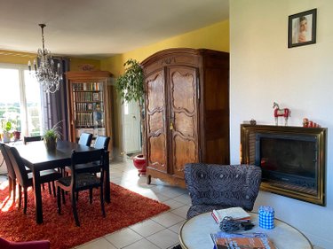 Location maison Vitry-en-Charollais 71600 Saône-et-Loire 140 m2 6 pièces 850 euros