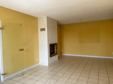 Location maison Vitry-en-Charollais 71600 Saône-et-Loire 140 m2 6 pièces 850 euros