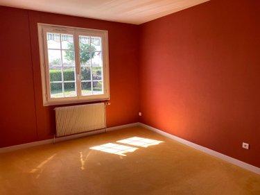 Location maison Vitry-en-Charollais 71600 Saône-et-Loire 140 m2 6 pièces 850 euros