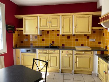 Location maison Vitry-en-Charollais 71600 Saône-et-Loire 140 m2 6 pièces 850 euros