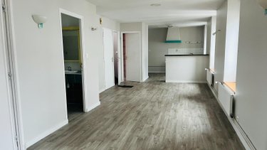 Location appartement Pluméliau-Bieuzy 56930 Morbihan 91 m2 5 pièces 680 euros