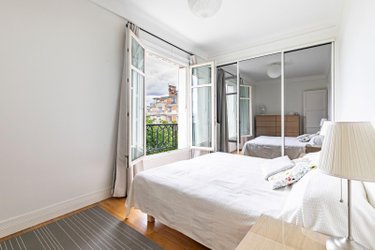 Appartement a vendre Paris 15e arrondissement 75015 Paris 79 m2  1030000 euros