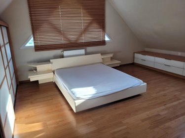Location maison Janzé 35150 Ille-et-Vilaine 145 m2 7 pièces 1100 euros