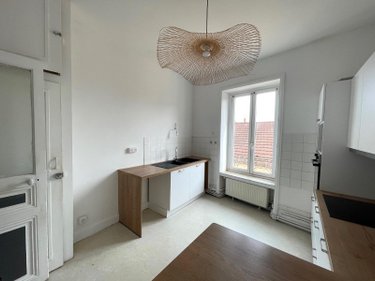 Location appartement Chalon-sur-Saône 71100 Saône-et-Loire 116 m2 5 pièces 900 euros