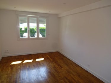 Location appartement Fougères 35300 Ille-et-Vilaine 61 m2 3 pièces 750 euros