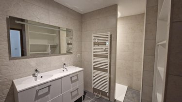 Location appartement Paray-le-Monial 71600 Saône-et-Loire 178 m2 7 pièces 1600 euros