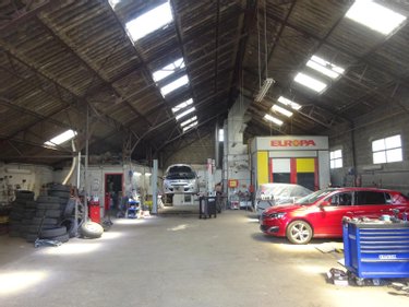 Location immeuble de rapport Nogent-le-Rotrou 28400 Eure-et-Loir 370 m2  850 euros