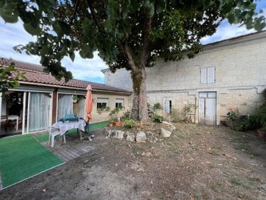 Maison a vendre Montlieu-la-Garde 17210 Charente-Maritime 178 m2 5 pièces 210000 euros