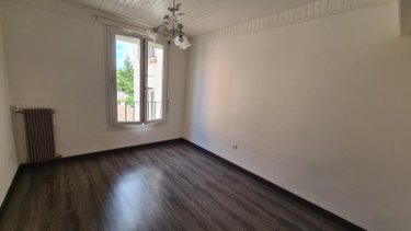 Location appartement Céret 66400 Pyrénées-Orientales 3 pièces 560 euros