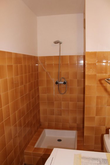 Appartement a vendre Céret 66400 Pyrénées-Orientales 27 m2 1 pièce 76300 euros