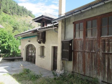 Appartement a vendre Château-Ville-Vieille 05350 Hautes-Alpes 108 m2 4 pièces 150000 euros